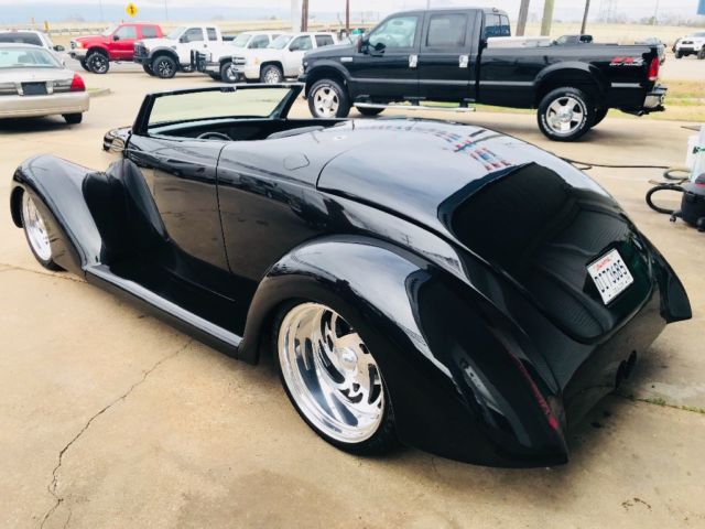 1939 Ford ROADSTER