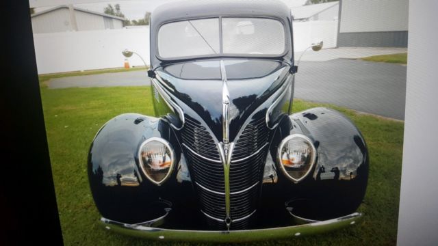 1939 Ford business coupe