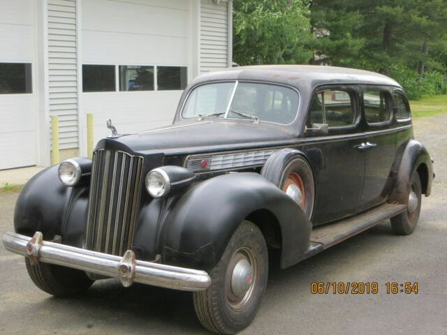 1939 Packard Model 1705