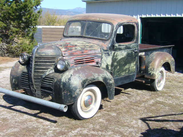 1939 Plymouth PT 81