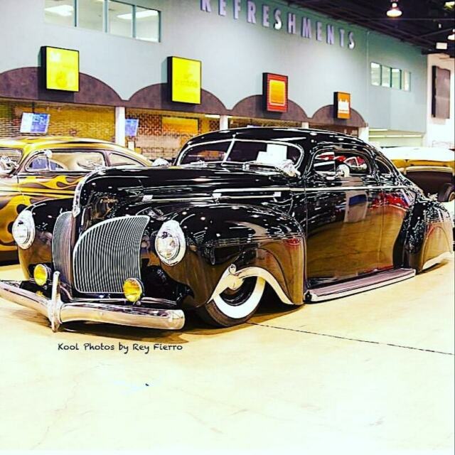 1940 Dodge Custom