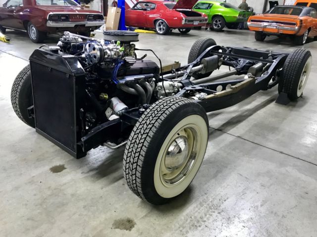 1940 Ford Chassis Automatic 302 Chassis
