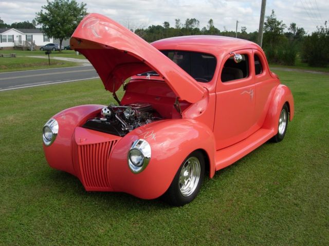 1940 Ford standard coupe