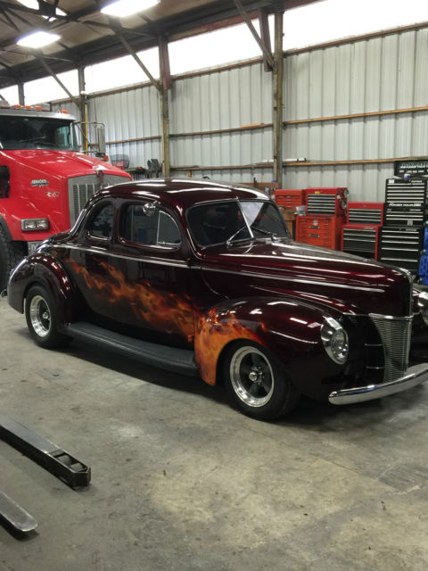 1940 Ford Deluxe Coup Base Coup 2 door