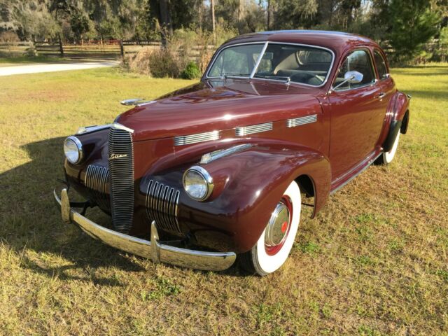 1940 Cadillac Lasalle chrome