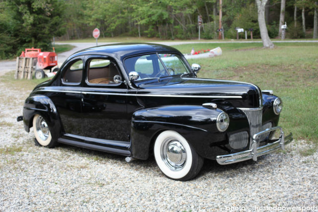 1941 Ford Super Deluxe Deluxe