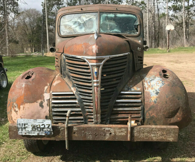1941 Plymouth PT-125