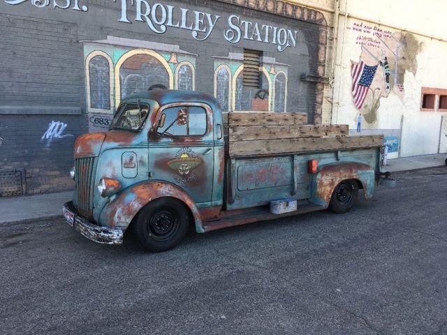 1942 Ford COE