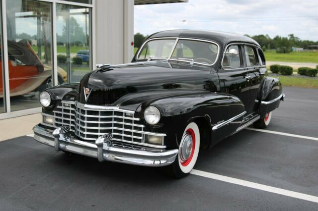 1946 Cadillac Series 62 6 window sedan