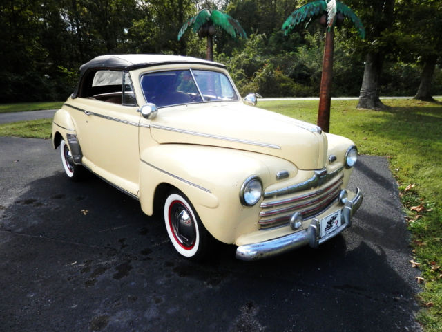 1946 Ford FORD CONVERTIBLE DELUXE