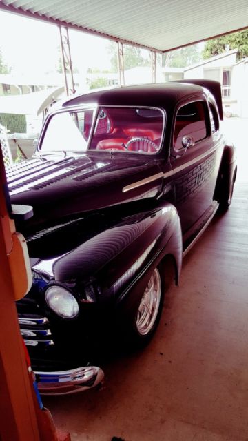 1947 Ford 2 dr coupe excellent condition,, needs to driven...you and beast CLEAN