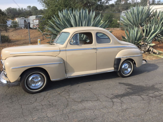 1947 Ford Deluxe Super Deluxe Business Coupe