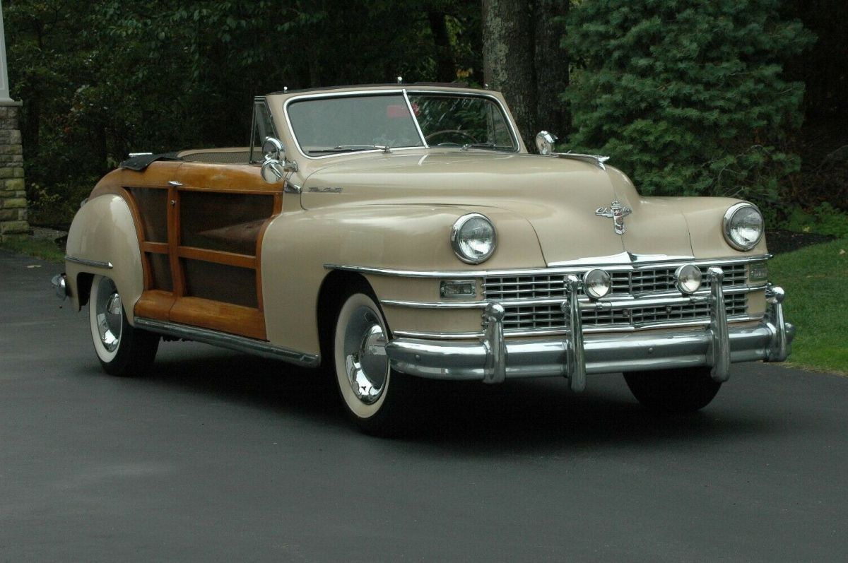 1948 Chrysler Town & Country Wood