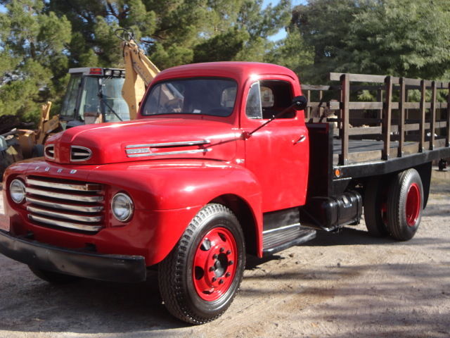 1948 Ford F-7