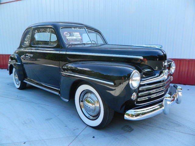 1948 Ford Super Deluxe Coupe Coupe Deluxe
