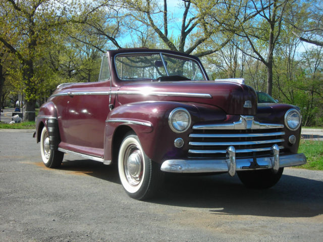 1948 Ford super deluxe