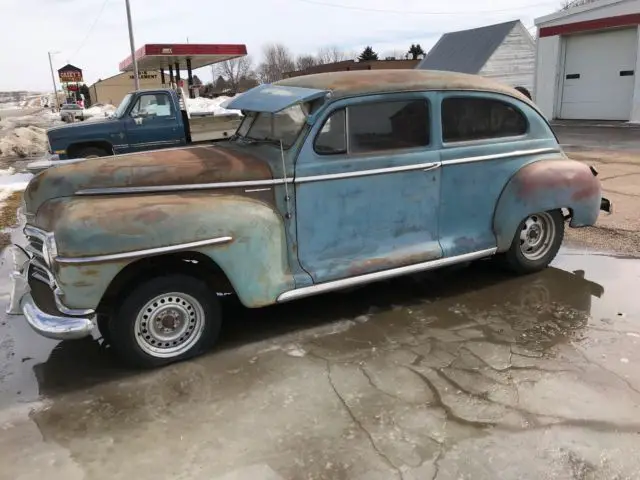 1948 plymouth special deluxe interior