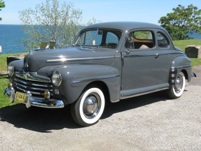 1948 Ford Super Deluxe 5-Passenger Coupe