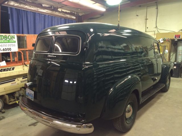 1950 Chevrolet panel van 1 Ton
