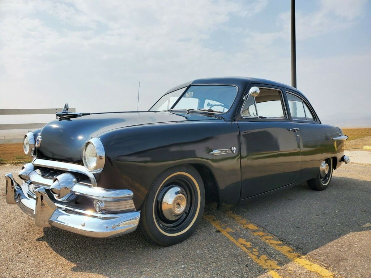 1951 Ford Deluxe Deluxe