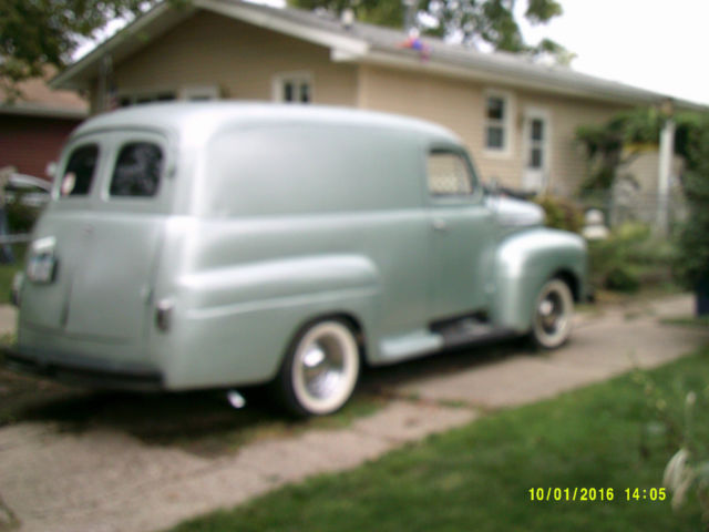 1951 Ford F-100 Panel Truck/SUV
