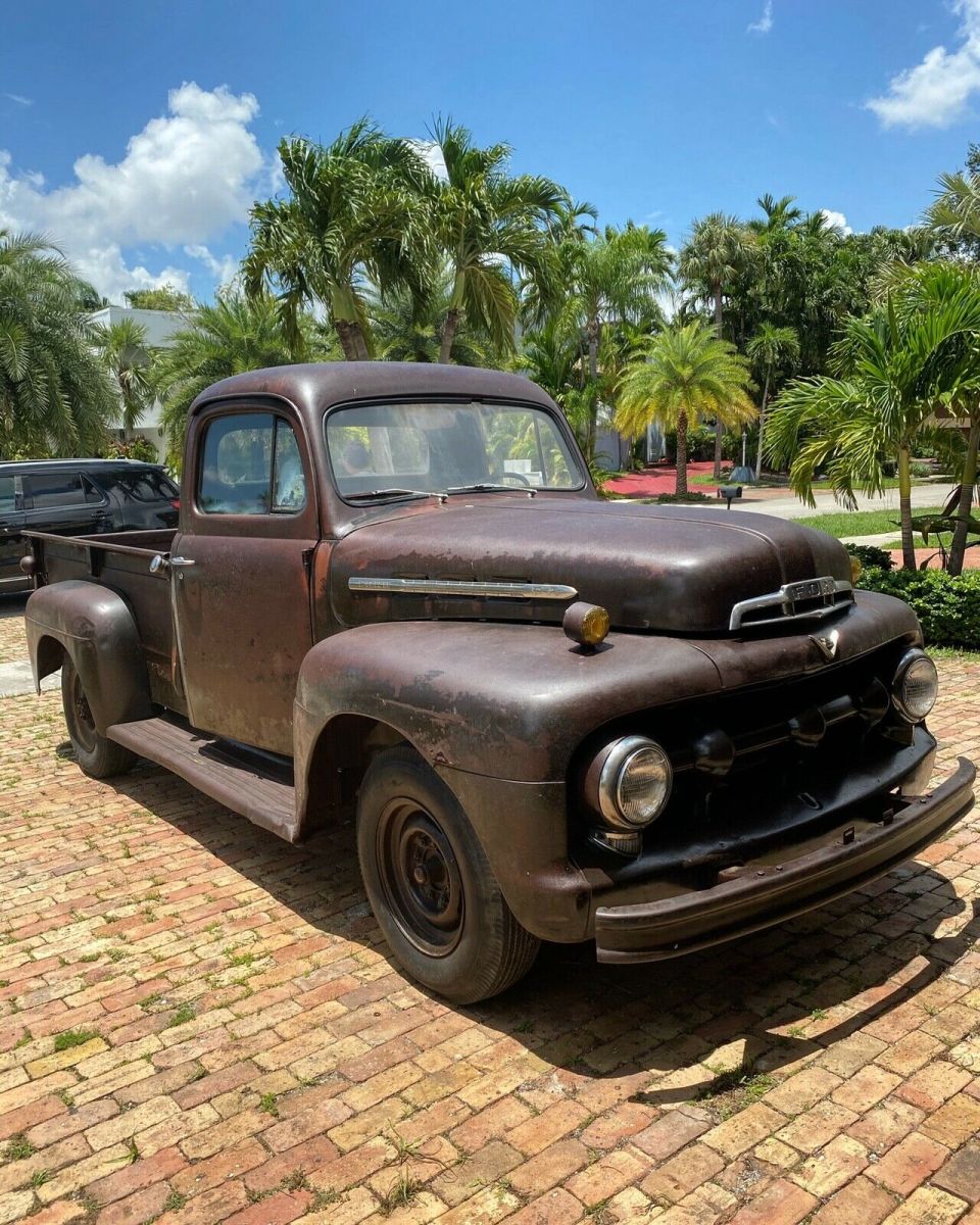 1951 Ford f2