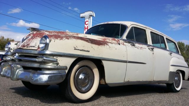 1953 Chrysler Town & Country Hemi