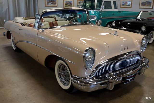 1954 Buick Skylark --