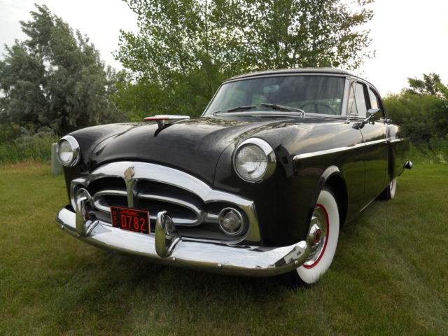 1954 Packard Clipper Deluxe 5401 Touring Sedan