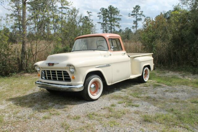 1955 Chevrolet 3200 --