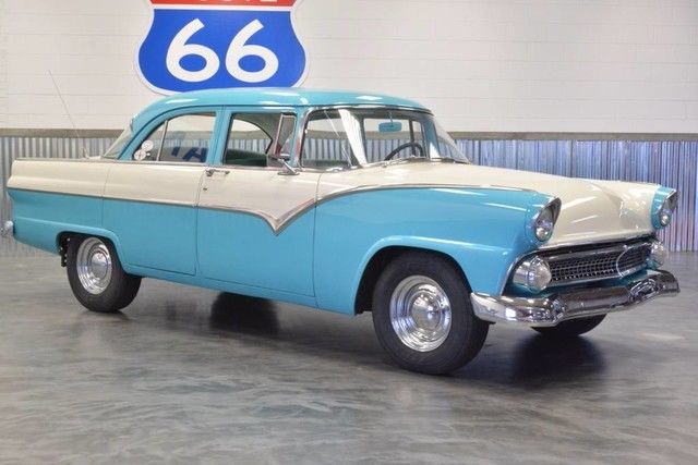 1955 Ford FAIRLANE! SHOW CAR! TOTALLY REMODELED! TURN KEY! DRIVES GREA