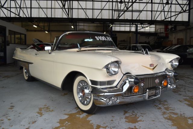 1957 Cadillac DeVille Leather