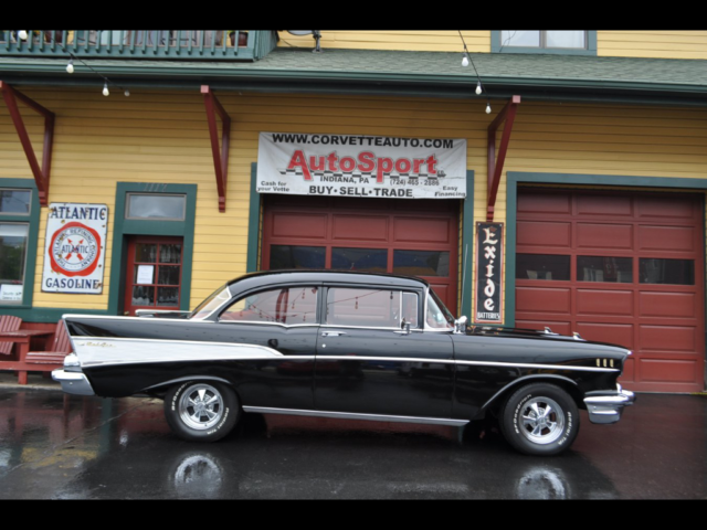 1957 Chevrolet Bel Air/150/210 Black Red Color Combo!