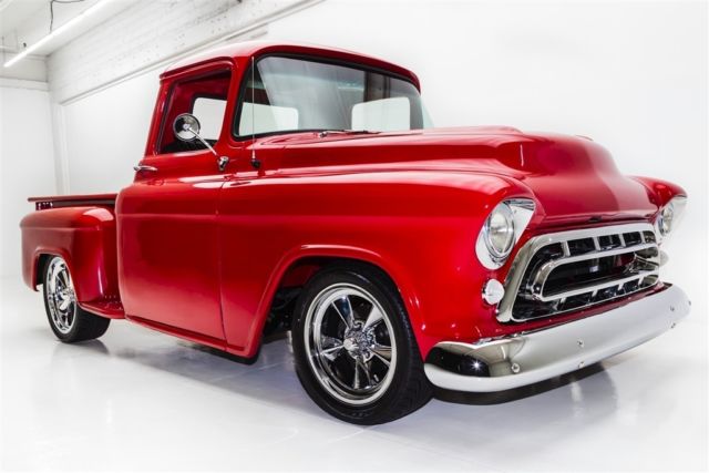 1957 Chevrolet Pickup SHOW TRUCK, AC, AIR RIDE  (WINTER CLEARANCE SALE $