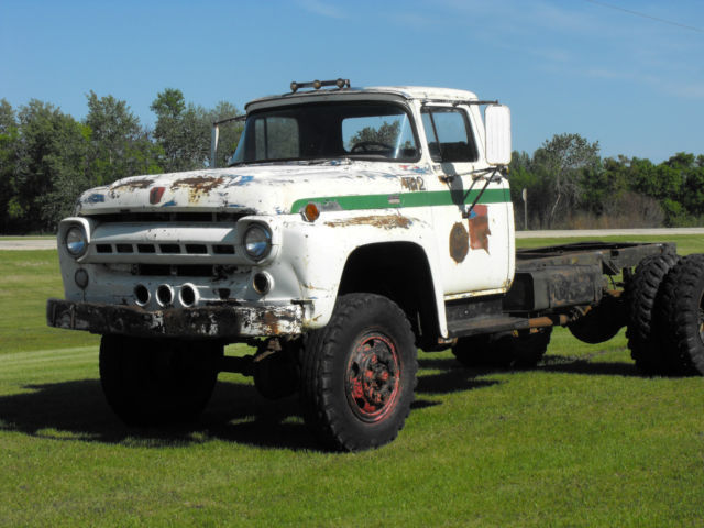 1957 Ford F-800 Cab and Chassis