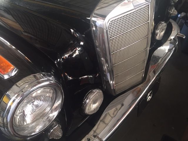 1957 Mercedes-Benz 200-Series 219 limited edition