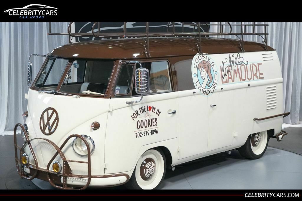 1957 Volkswagen Bus/Vanagon Custom