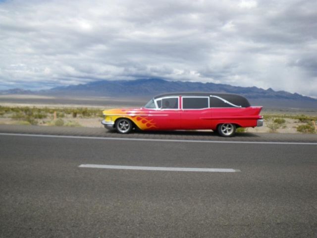 1958 Cadillac Superior hearse limo for sale: photos, technical