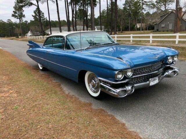 1959 Cadillac DeVille CLEAN TITLE  Power steering, brakes, windows,seat