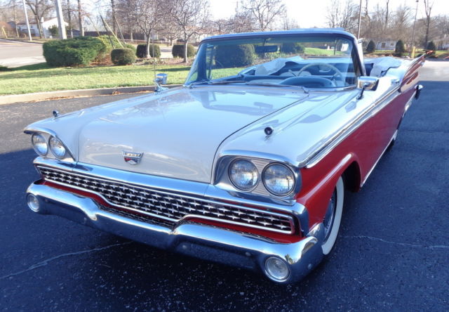 1959 Ford Galaxie SUNLINER