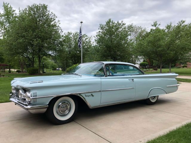 1959 Oldsmobile Eighty-Eight Super 88 Holiday Coupe
