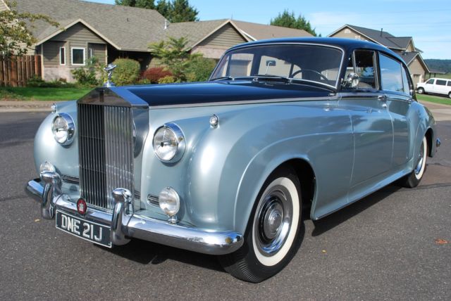 1959 Rolls-Royce Silver Cloud Limousine like without Driver Division