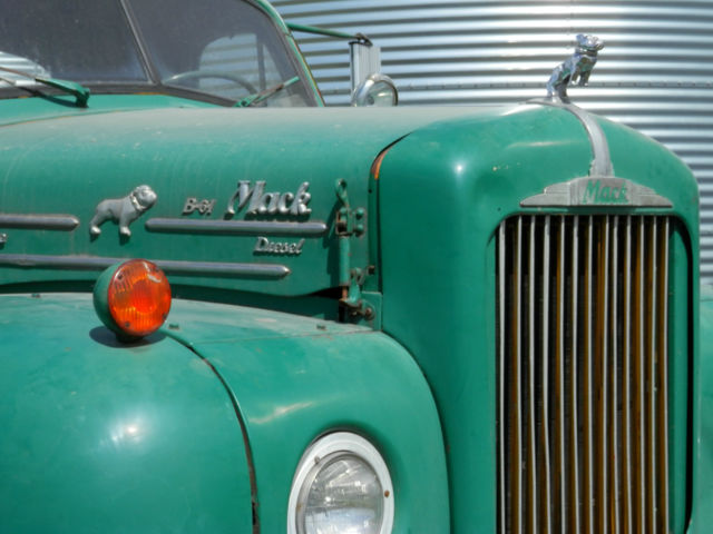 1960 Other Makes B 61 Mack