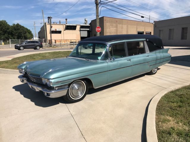 1960 Cadillac Commercial Chassis Base Hearse 2-Door