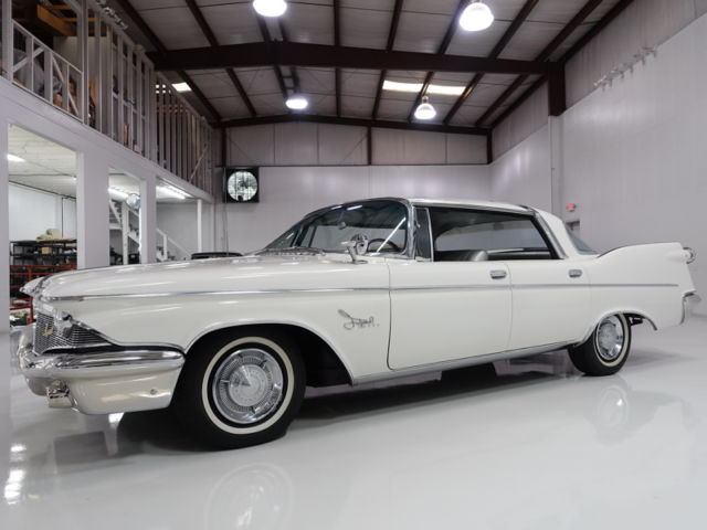 1960 Chrysler Imperial Crown Sedan, "America's Most Carefully Built Car"