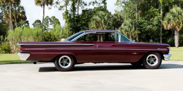 1960 Pontiac Bonneville Custom