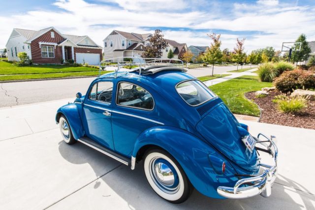 1960 Volkswagen Beetle - Classic Ragtop