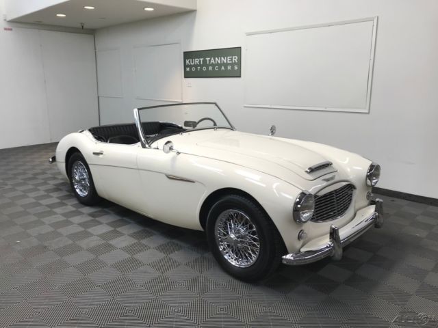 1961 Austin Healey 3000 4-SPEED - OVERDRIVE, CHROME WIRES.