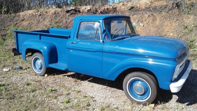 1961 Ford F-100 PICK UP