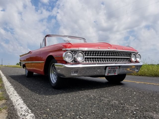 1961 Ford Ford Sunliner